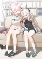 24989